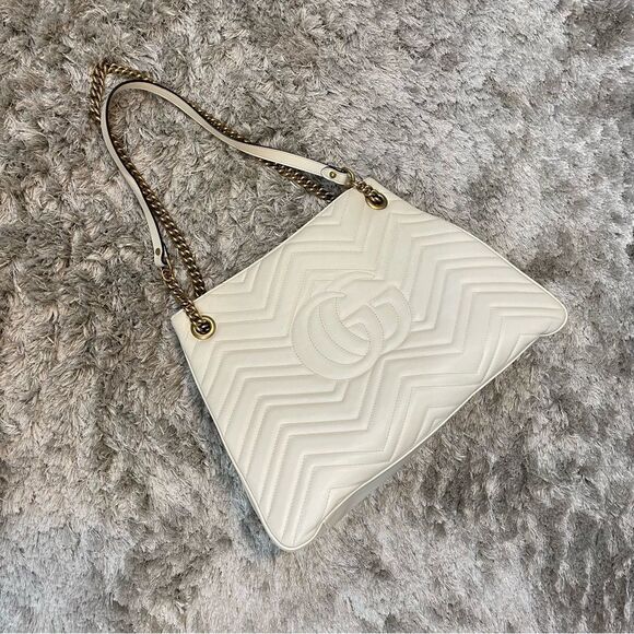 Gucci Marmont Chevron Large Leather Chain Strap Tote Bag in Natural White Ivory - Picture 12 of 17
